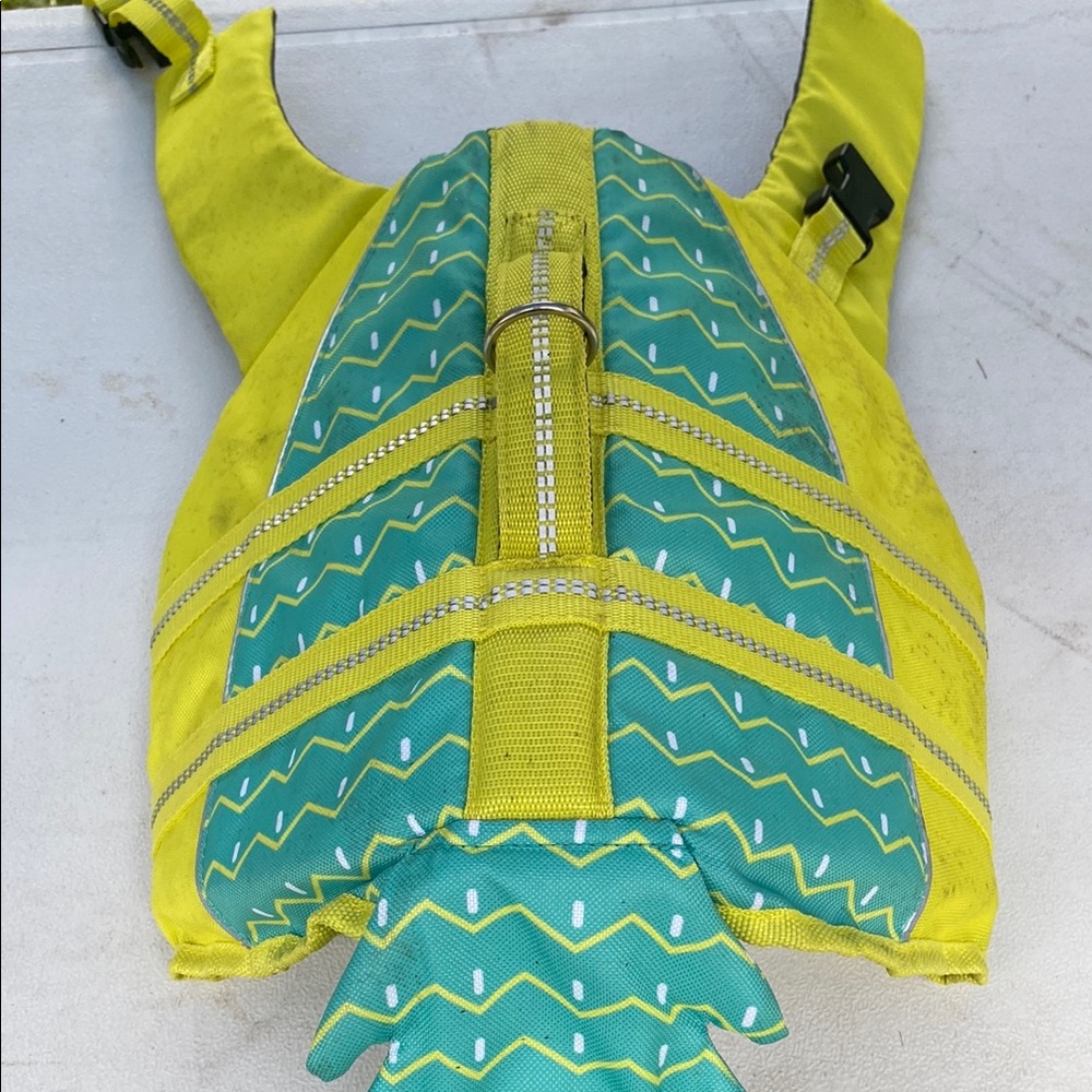 Dog life jacket medium Azusa